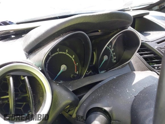 2015 Ford Fiesta SE with VIN 3FADP4BJXFM210840, listed as a IAAI auction lot 41959967 with Not Provided miles. Bid and sale history available at carsss.com. Image 15.