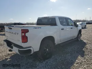 2021 Chevrolet Silverado 1500 Custom with VIN 1GCPYBEK8MZ192069, listed as a Copart auction lot 48770685 with 69,401 mi miles and Salvage Title. Bid and sale history available at carsss.com. Image 3.
