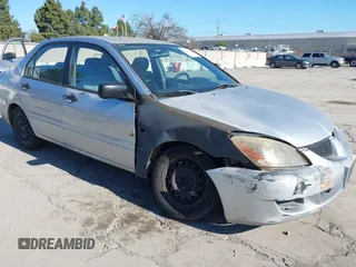 2005 Mitsubishi Lancer ES with VIN JA3AJ26E15U053014, listed as a IAAI auction lot 41679770 with 149,125 mi miles. Bid and sale history available at carsss.com. Image 6.