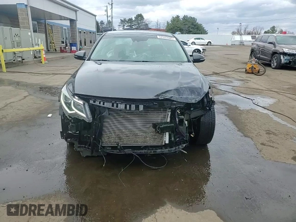 2019 Kia Optima LX with VIN 5XXGT4L34KG305263, listed as a Copart auction lot 52525685 with 87,438 mi miles and Salvage Title. Bid and sale history available at carsss.com. Image 14.