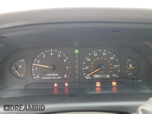 1998 Toyota Avalon XL with VIN 4T1BF18B6WU242906, listed as a Copart auction lot 52385935 with 108,802 mi miles and Salvage Title. Bid and sale history available at DreamBid. Image 9.