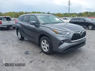 2022 Toyota Highlander LE with VIN 5TDBZRBH8NS594816, listed as a IAAI auction lot 41892825 with 49,229 mi miles and . Bid and sale history available at DreamBid. Image 1.