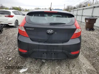 2014 Hyundai Accent SE z VIN KMHCU5AE4EU183469, wystawiony jako Copart lot #52501505 z przebiegiem 112 034 mil mil oraz Szkoda całkowita • Salvage title. Historia ofert i sprzedaży dostępna na DreamBid. Obrazek 6.