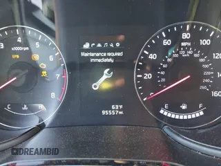 2015 Kia K900 Luxury with VIN KNALW4D48F6022640, listed as a IAAI auction lot 41923040 with 95,557 mi miles. Bid and sale history available at carsss.com. Image 7.