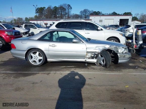 1999 Mercedes-Benz SL-Class with VIN WDBFA68F6XF181288, listed as a IAAI auction lot 41687202 with NaN miles. Bid and sale history available at carsss.com. Image 13.