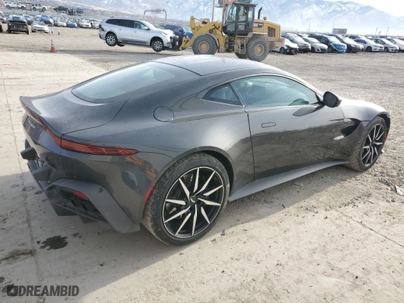 2020 Aston Martin Vantage with VIN SCFSMGAW6LGN03442, listed as a Copart auction lot 83372524 with 10,819 mi miles and Salvage Title. Bid and sale history available at carsss.com. Image 3.