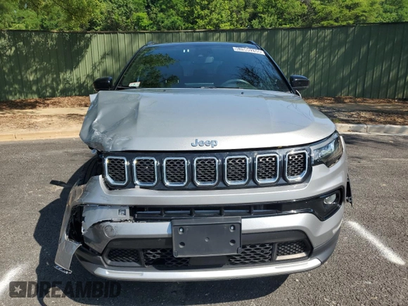 2023 Jeep Compass Limited with VIN 3C4NJDCN1PT565873, listed as a Copart auction lot 62000255 with 39,921 mi miles and Clean title. Bid and sale history available at DreamBid. Image 5.