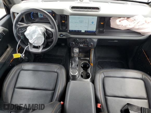 2023 Ford Bronco с VIN 1FMEE5DP8PLB53323, выставлен на аукционе Copart как лот 60020625 с пробегом 23 987 миль миль и Списание • Salvage title. История ставок и продаж доступна на DreamBid. Изображение 8.
