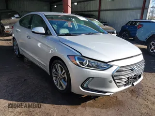 2017 Hyundai Elantra Value Edition z VIN KMHD84LFXHU101368, wystawiony jako IAAI lot #41667780 z przebiegiem 83 574 mil mil oraz . Historia ofert i sprzedaży dostępna na DreamBid. Obrazek 1.