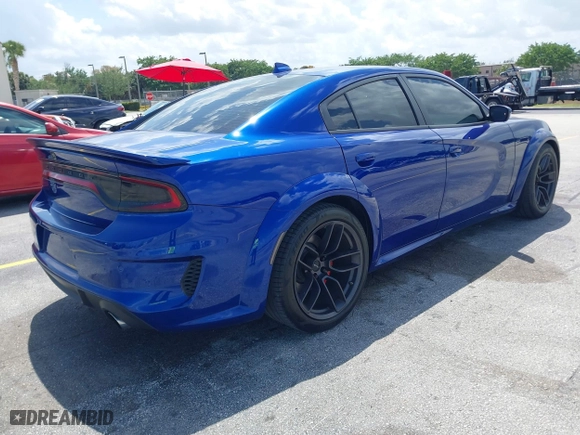 2021 Dodge Charger SRT Hellcat Widebody with VIN 2C3CDXL92MH503507, listed as a IAAI auction lot 41987646 with 32,389 mi miles. Bid and sale history available at carsss.com. Image 4.