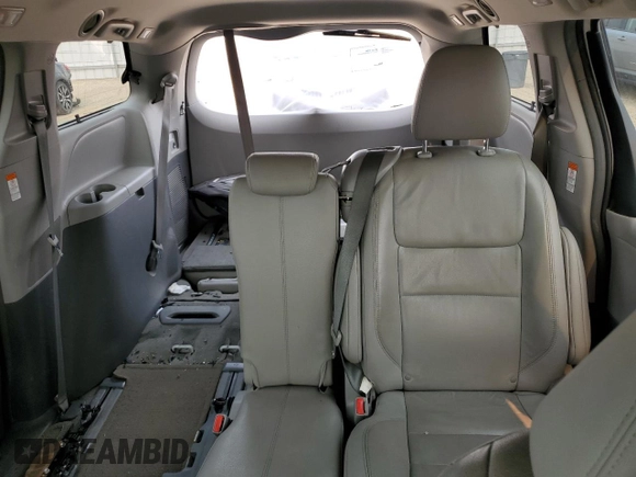 2017 Toyota Sienna XLE Auto Access Seat с VIN 5TDYZ3DC8HS787397, выставлен на аукционе Copart как лот 58958885 с пробегом 120 838 миль миль и Списание • Salvage title. История ставок и продаж доступна на DreamBid. Изображение 10.