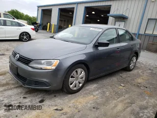 2012 Volkswagen Jetta S с VIN 3VW2K7AJ0CM331694, выставлен на аукционе Copart как лот 57653445 с пробегом 61 438 миль миль и Списание • Salvage title. История ставок и продаж доступна на DreamBid. Изображение 1.
