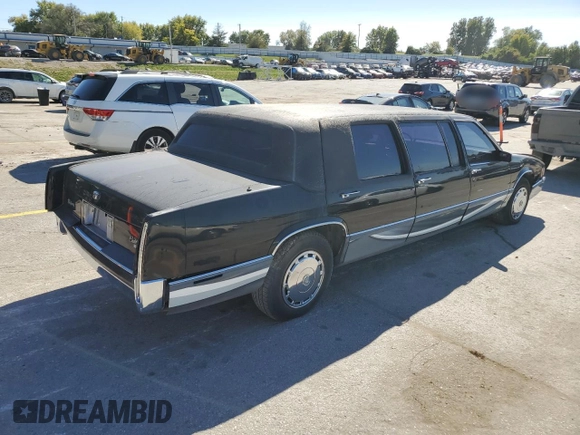 1989 Cadillac DeVille z VIN 1G6CD5151K4329443, wystawiony jako Copart lot #73939314 z przebiegiem 80 129 mil mil oraz Czysty tytuł • Clean title. Historia ofert i sprzedaży dostępna na DreamBid. Obrazek 3.