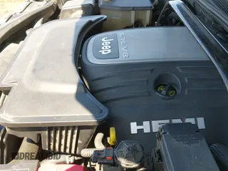 2007 Jeep Grand Cherokee Overland z VIN 1J8HR68297C600387, wystawiony jako IAAI lot #42054452 z przebiegiem 131 530 mil mil oraz . Historia ofert i sprzedaży dostępna na DreamBid. Obrazek 12.