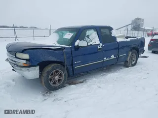 2001 Chevrolet Silverado 1500 LS with VIN 2GCEC19V111308544, listed as a IAAI auction lot 41568621 with 391,412 mi miles. Bid and sale history available at carsss.com. Image 17.