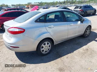 2017 Ford Fiesta S z VIN 3FADP4AJ0HM171227, wystawiony jako IAAI lot #41878411 z przebiegiem 88 558 mil mil oraz . Historia ofert i sprzedaży dostępna na DreamBid. Obrazek 4.
