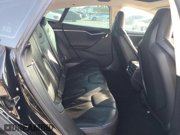 2014 Tesla Model S 60 с VIN 5YJSA1H16EFP40654, выставлен на аукционе Copart как лот 72070974 с пробегом Не указан миль и Списание • Salvage title. История ставок и продаж доступна на DreamBid. Изображение 10.