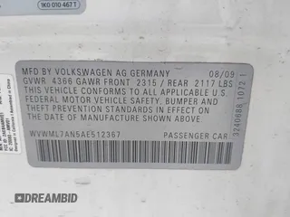 2010 Volkswagen CC Sport with VIN WVWML7AN5AE512367, listed as a IAAI auction lot 41924326 with 125,162 mi miles. Bid and sale history available at carsss.com. Image 9.