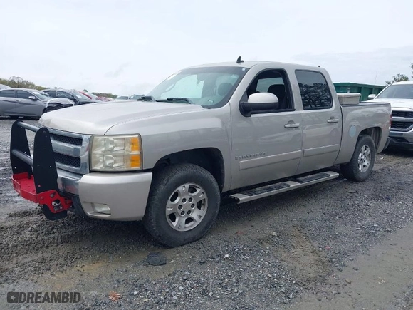 2008 Chevrolet Silverado 1500 LTZ with VIN 3GCEC13J68G145249, listed as a IAAI auction lot 41927560 with 252,141 mi miles. Bid and sale history available at carsss.com. Image 2.