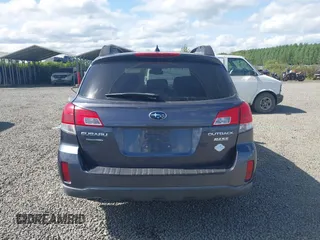 2014 Subaru Outback Premium with VIN 4S4BRBCC5E3247600, listed as a IAAI auction lot 42213039 with 225,027 mi miles and . Bid and sale history available at DreamBid. Image 16.