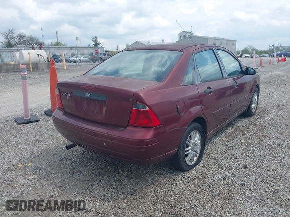 2007 Ford Focus S with VIN 1FAFP34N17W250308, listed as a IAAI auction lot 42164002 with 160,574 mi miles and . Bid and sale history available at carsss.com. Image 4.