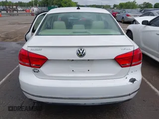 2013 Volkswagen Passat SEL Premium с VIN 1VWCN7A36DC046109, выставлен на аукционе IAAI как лот 42147929 с пробегом 129 591 миль миль и . История ставок и продаж доступна на DreamBid. Изображение 17.
