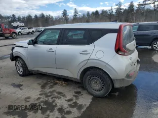 2020 Kia Soul LX with VIN KNDJ23AU2L7101795, listed as a Copart auction lot 46252875 with 0 mi miles and Salvage Title. Bid and sale history available at carsss.com. Image 2.
