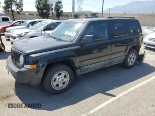 2011 Jeep Patriot Latitude with VIN 1J4NF1GB1BD156846, listed as a Copart auction lot 62795295 with 114,687 mi miles and Salvage title. Bid and sale history available at DreamBid. Image 1.