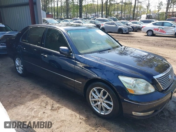 2004 Lexus LS 430 with VIN JTHBN36F740134774, listed as a IAAI auction lot 42023215 with 231,806 mi miles. Bid and sale history available at carsss.com. Image 1.