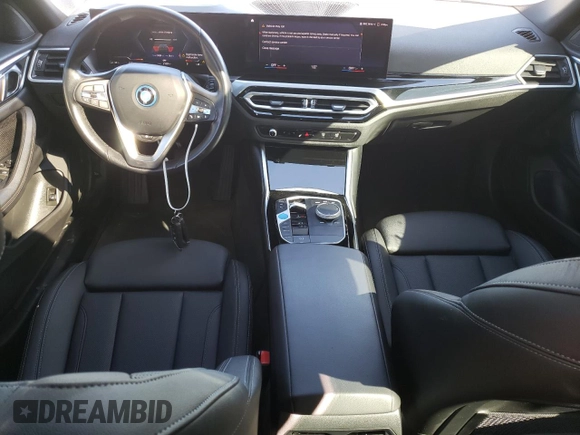2023 BMW i4 eDrive40 z VIN WBY73AW00PFR12197, wystawiony jako Copart lot #46281765 z przebiegiem 21 024 mil mil oraz Szkoda całkowita • Salvage title. Historia ofert i sprzedaży dostępna na DreamBid. Obrazek 8.