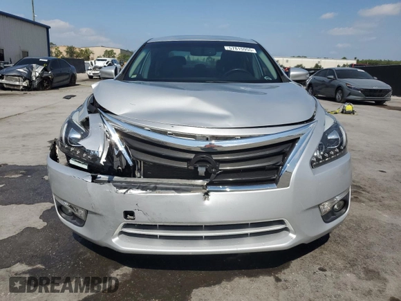 2013 Nissan Altima S z VIN 1N4BL3AP6DC113037, wystawiony jako Copart lot #57815955 z przebiegiem 129 447 mil mil oraz Szkoda całkowita • Salvage title. Historia ofert i sprzedaży dostępna na DreamBid. Obrazek 5.