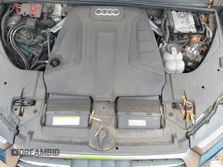 2019 Audi Q7 Premium Plus with VIN WA1LHAF73KD022189, listed as a IAAI auction lot 40798608 with 58,587 mi miles and . Bid and sale history available at DreamBid. Image 10.
