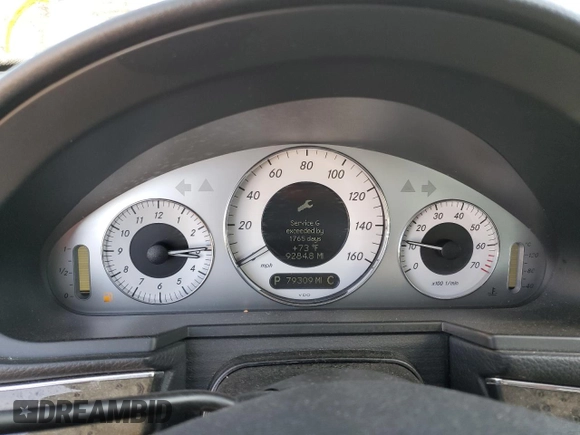 2007 Mercedes-Benz E 550 with VIN WDBUF72X37B169817, listed as a Copart auction lot 72327404 with 79,309 mi miles and Salvage Title. Bid and sale history available at DreamBid. Image 9.