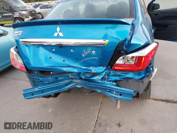 2024 Mitsubishi Mirage ES z VIN ML32FUFJ7RHF15743, wystawiony jako IAAI lot #42460558 z przebiegiem 5 931 mil mil oraz . Historia ofert i sprzedaży dostępna na DreamBid. Obrazek 18.