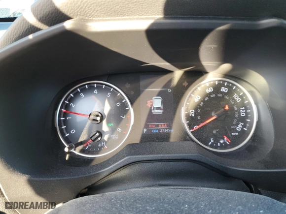 2022 Toyota RAV4 XLE with VIN 2T3P1RFV4NC284496, listed as a Copart auction lot 51371495 with 27,345 mi miles and Salvage Title. Bid and sale history available at carsss.com. Image 9.