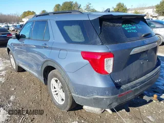 2021 Ford Explorer XLT z VIN 1FMSK8DH4MGB22676, wystawiony jako IAAI lot #41413548 z przebiegiem 41 287 mil mil oraz . Historia ofert i sprzedaży dostępna na DreamBid. Obrazek 3.