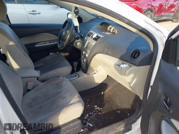 2008 Toyota Yaris with VIN JTDBT903284035531, listed as a IAAI auction lot 41591330 with 142,123 mi miles. Bid and sale history available at carsss.com. Image 5.