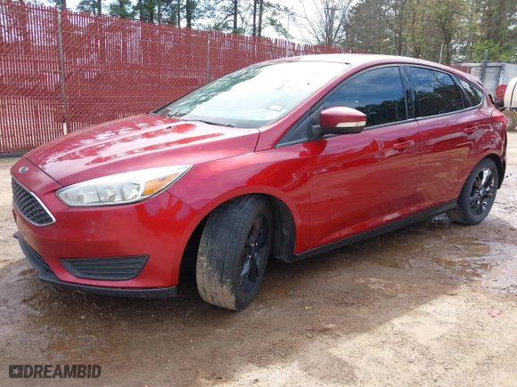 2016 Ford Focus SE with VIN 1FADP3K26GL288926, listed as a IAAI auction lot 41820097 with 189,539 mi miles. Bid and sale history available at carsss.com. Image 17.