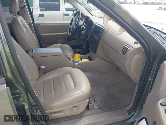 2002 Ford Explorer XLT z VIN 1FMZU73W62ZC81008, wystawiony jako IAAI lot #41958006 z przebiegiem 176 286 mil mil oraz . Historia ofert i sprzedaży dostępna na DreamBid. Obrazek 5.