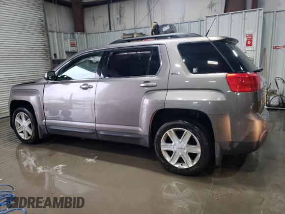 2011 GMC Terrain SLE-2 with VIN 2CTALSEC7B6392046, listed as a Copart auction lot 44543555 with 174,258 mi miles and Salvage Title. Bid and sale history available at DreamBid. Image 2.