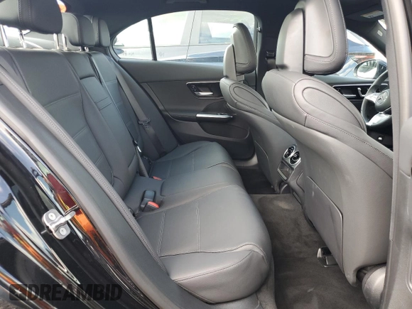 2025 Mercedes-Benz C 300 with VIN W1KAF4GBXSR252554, listed as a Copart auction lot 52370245 with 1,401 mi miles and Salvage Title. Bid and sale history available at DreamBid. Image 10.