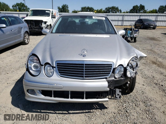 2003 Mercedes-Benz E 320 z VIN WDBUF65J13A168117, wystawiony jako Copart lot #56205235 z przebiegiem Nie podano mil oraz Szkoda całkowita • Salvage title. Historia ofert i sprzedaży dostępna na DreamBid. Obrazek 5.