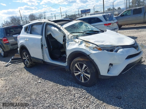 2017 Toyota RAV4 XLE with VIN JTMRFREV7HJ716723, listed as a IAAI auction lot 41672427 with 1 mi miles. Bid and sale history available at carsss.com. Image 1.