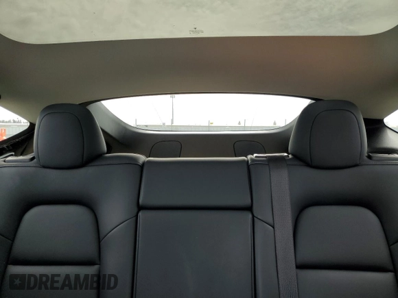 2021 Tesla Model Y Long Range with VIN 5YJYGDEE0MF183109, listed as a Copart auction lot 49760675 with 37,831 mi miles and Salvage Title. Bid and sale history available at DreamBid. Image 10.