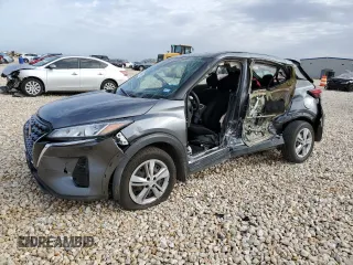 2021 Nissan Kicks S with VIN 3N1CP5BV9ML522426, listed as a Copart auction lot 47538555 with 5,923 mi miles and Salvage Title. Bid and sale history available at carsss.com. Image 1.