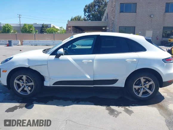 2021 Porsche Macan с VIN WP1AA2A51MLB00523, выставлен на аукционе IAAI как лот 42332562 с пробегом 61 254 миль миль и . История ставок и продаж доступна на DreamBid. Изображение 14.