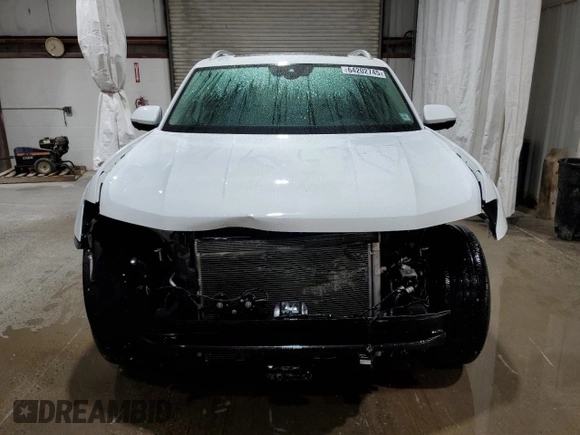 2018 Volkswagen Atlas SEL Premium z VIN 1V2NR2CA6JC577450, wystawiony jako Copart lot #64202745 z przebiegiem 50 195 mil mil oraz Szkoda całkowita • Salvage title. Historia ofert i sprzedaży dostępna na DreamBid. Obrazek 5.