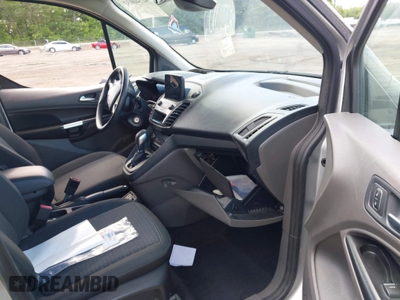 2020 Ford Transit Connect XLT with VIN NM0LS7F20L1469447, listed as a IAAI auction lot 42340033 with 42,432 mi miles and . Bid and sale history available at DreamBid. Image 5.