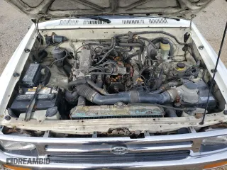 1993 Toyota 2WD Pickups DX with VIN JT4RN81P4P5168613, listed as a Copart auction lot 82611524 with 200,408 mi miles and Clean Title. Bid and sale history available at carsss.com. Image 11.