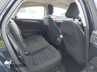2020 Ford Fusion SE with VIN 3FA6P0HDXLR231155, listed as a IAAI auction lot 41925162 with 51,588 mi miles. Bid and sale history available at carsss.com. Image 8.